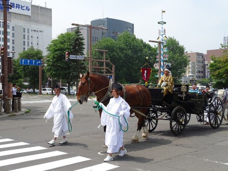 今年も北海道神宮例祭にばん馬が登場 公式 ばんえい十勝